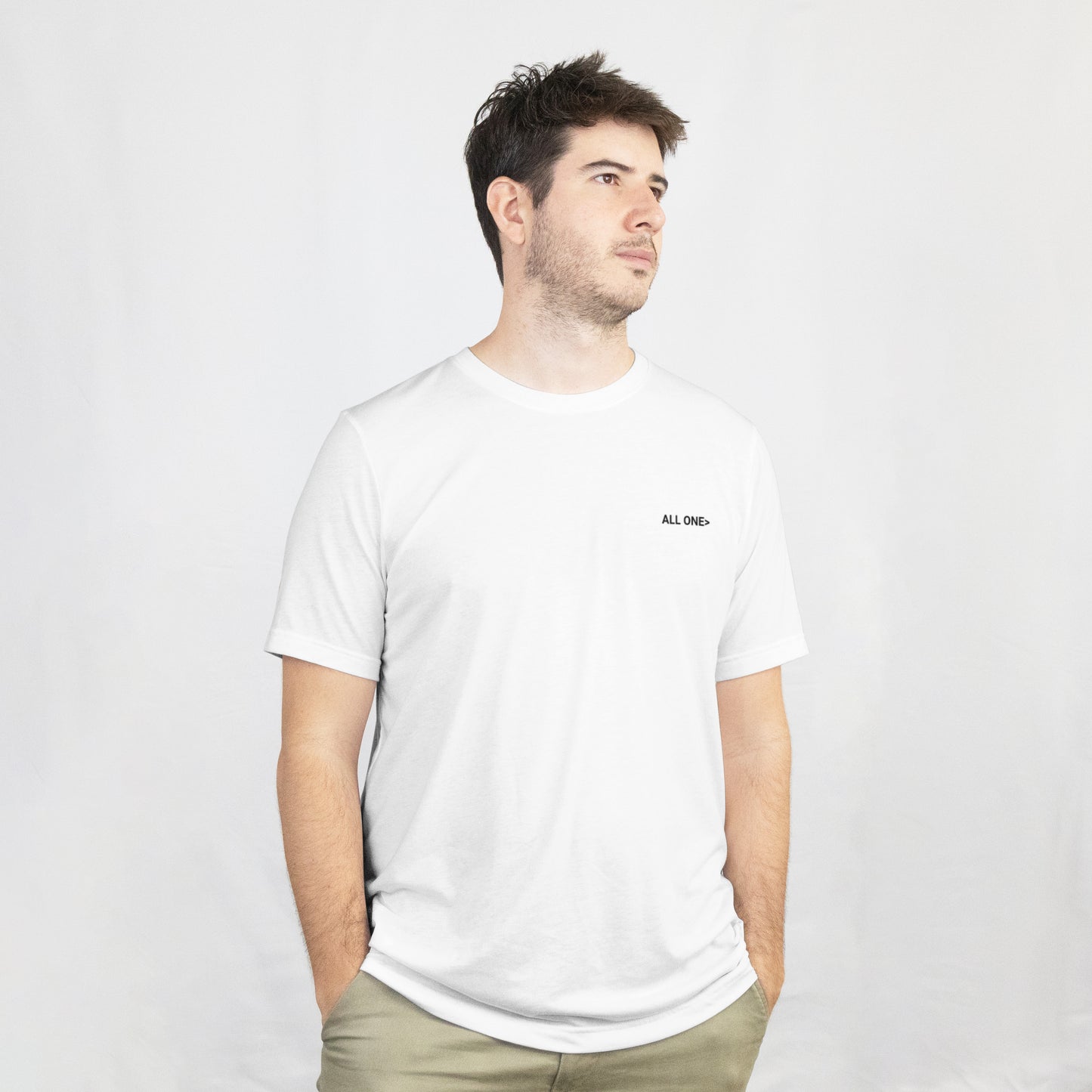 Eyes on Gaza - Statement Graphic Tee in white