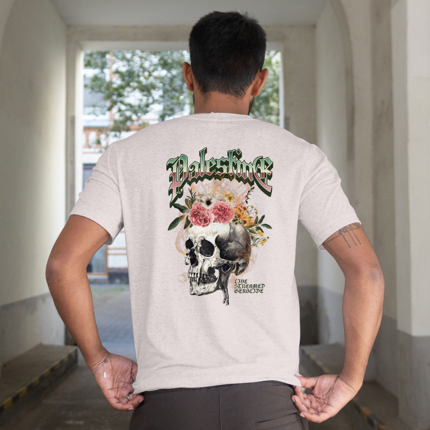 Skull bloom- Free Palestine tee in sport grey