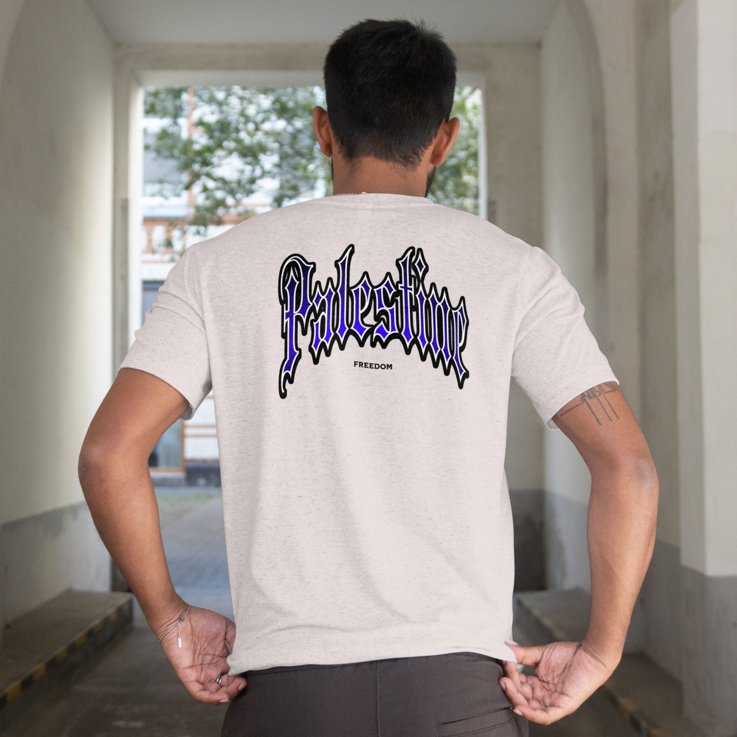 Palestine-Freedom Gothic tee - sport grey