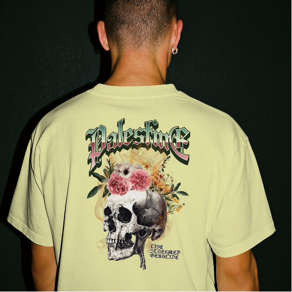 Skull Bloom – Free Palestine Tee in off white