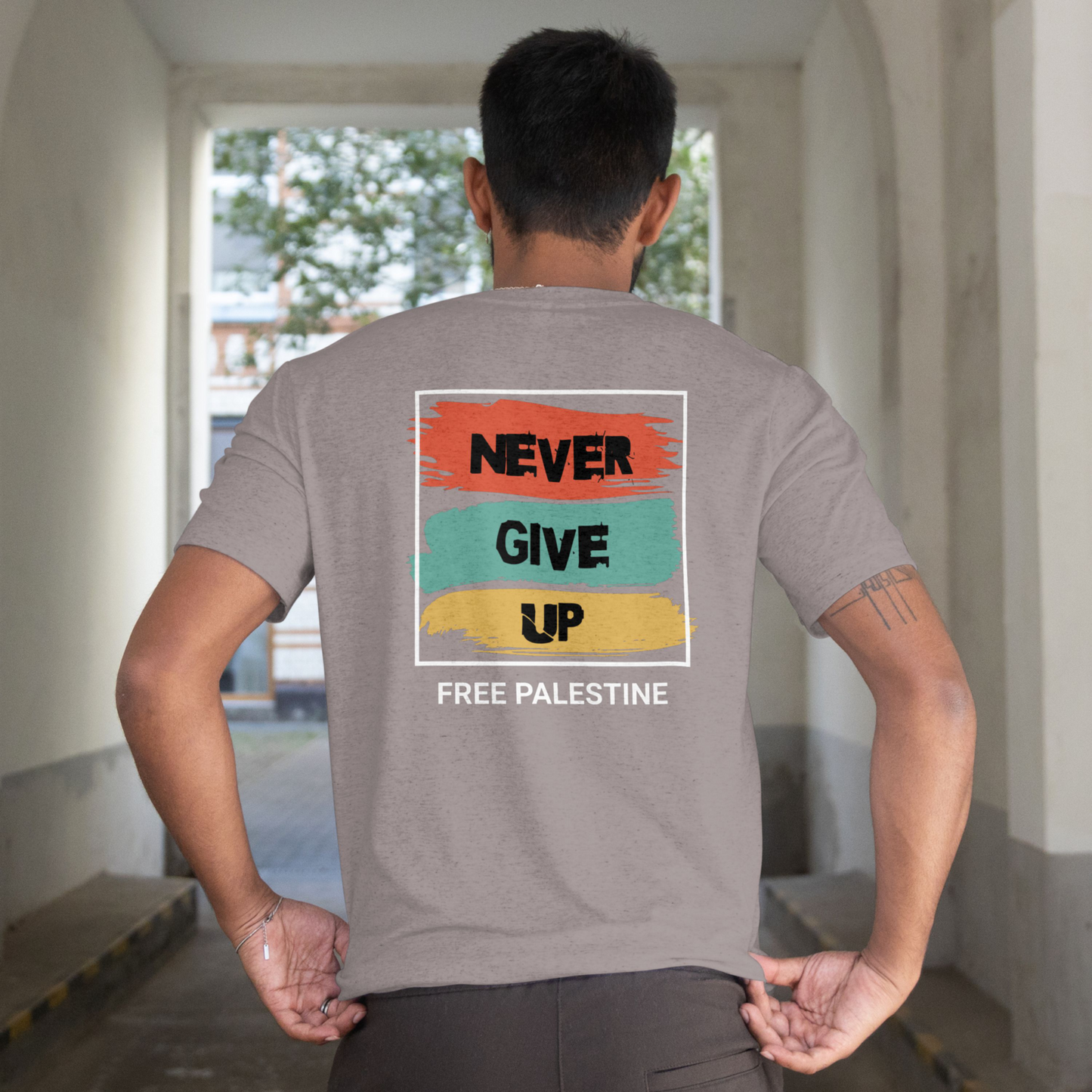 Free Palestine- Never give up tee in heather grey (White border design)